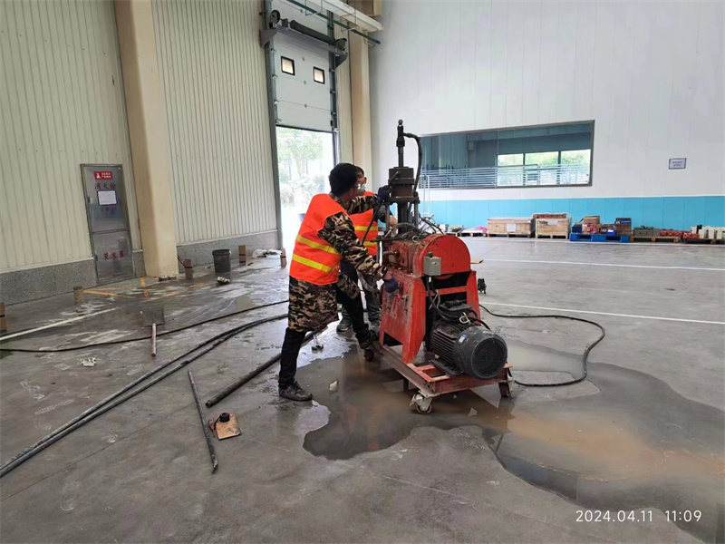 泸西厂房地面下沉塌陷注浆加固施工